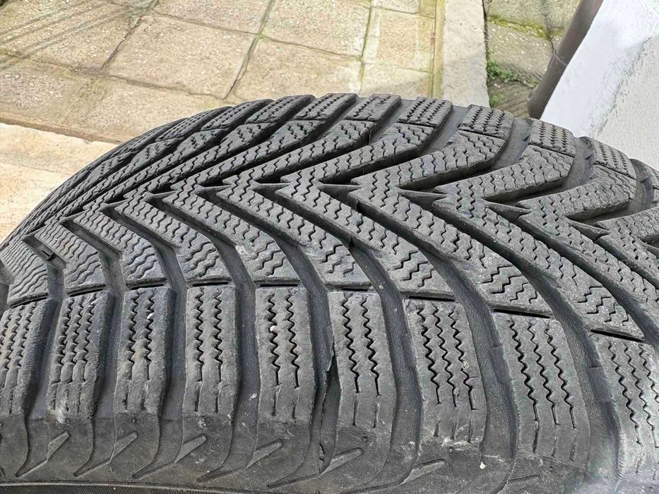 Зимна гума VREDESTEIN 91T M+S 205/55/R16 - 2броя