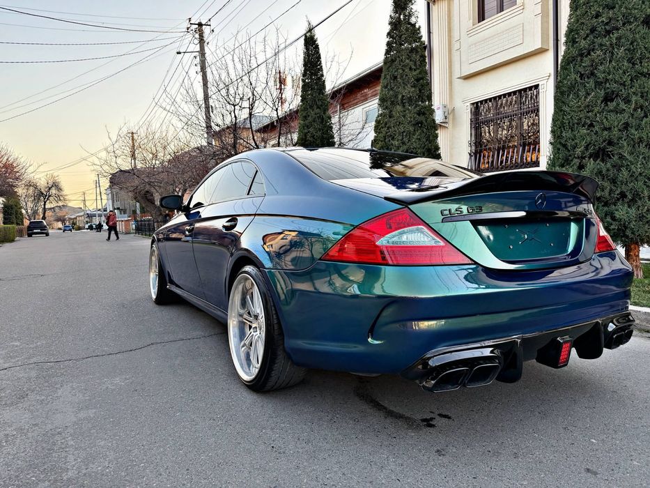 Аренда Mercedes AMG CLS 63 Body Kit Banan Состаяние Зор