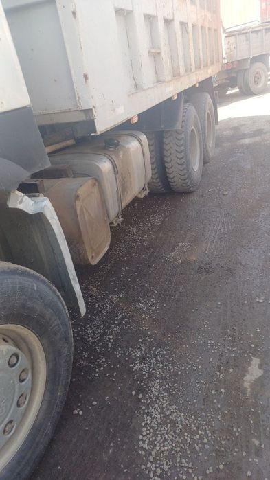 Howo samosval 2011 yil