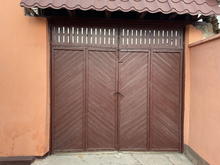 Дарвоза тахта. Ранги жигам