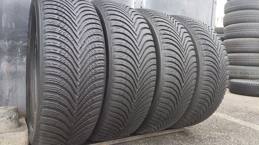 4бр. зимни гуми 195/55/16 Michelin Alpine 5
dot21
8mm
Добро състояние