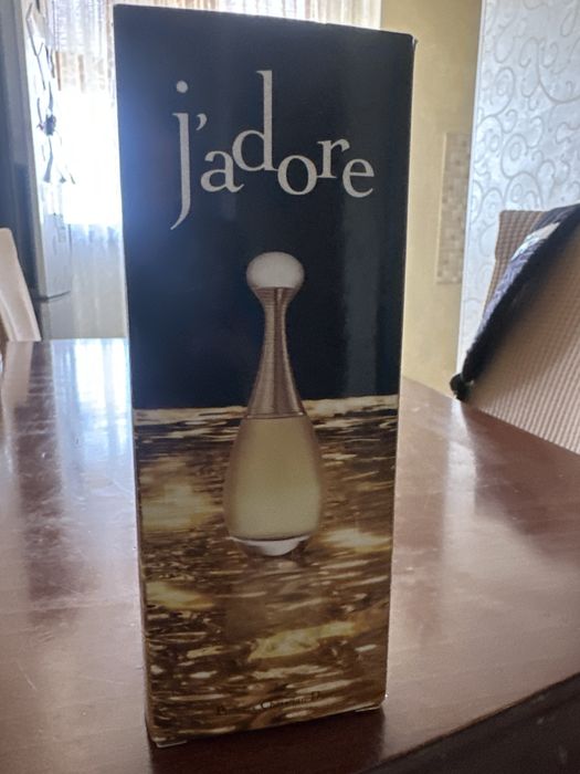 Продается парфюм Dior jadore и Elie saab