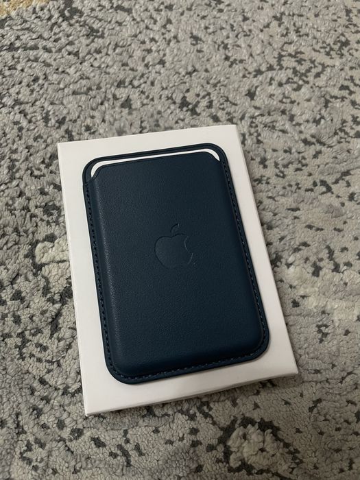 Продам оригинальный MagSafe. Нат кожа!