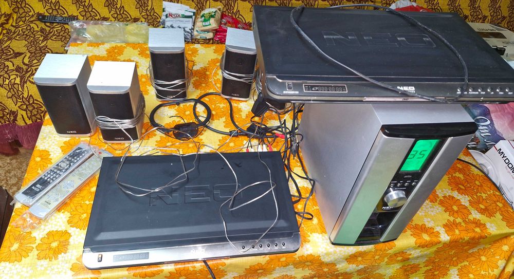 NEO dvd player и 5+1 колонки