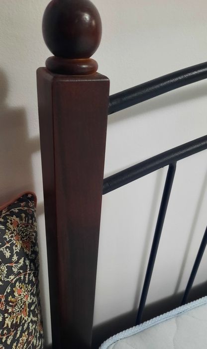 Pat fier forjat și saltea 180 / 200 Alprom Pitești