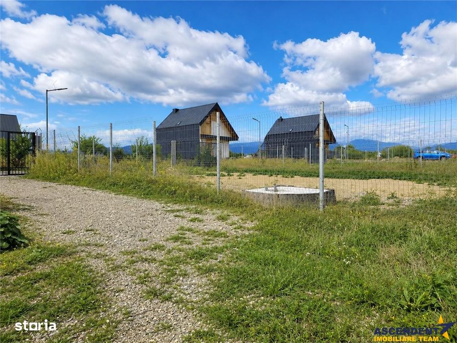 Teren imprejmuit+ proiect casa + autorizatie constructie,1.261 mp,