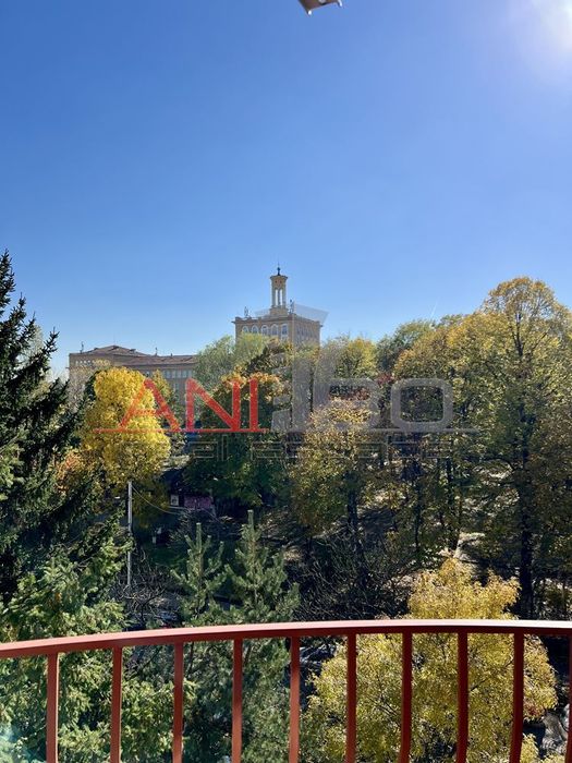 Продава се Четиристаен апартамент в София, Лозенец - 195 кв.м за 1326 €/кв.м - Снимка #4