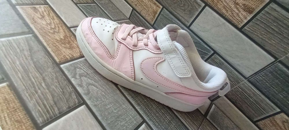 Маратонки nike в перфектно състояние