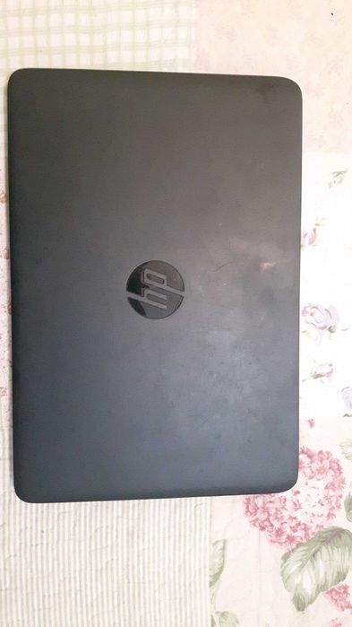 Лаптоп HP 820 G1