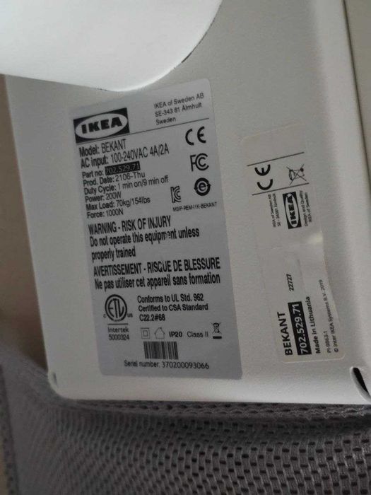 KIT Birou reglabil electric IKEA BEKANT + monitor Lenovo L27i