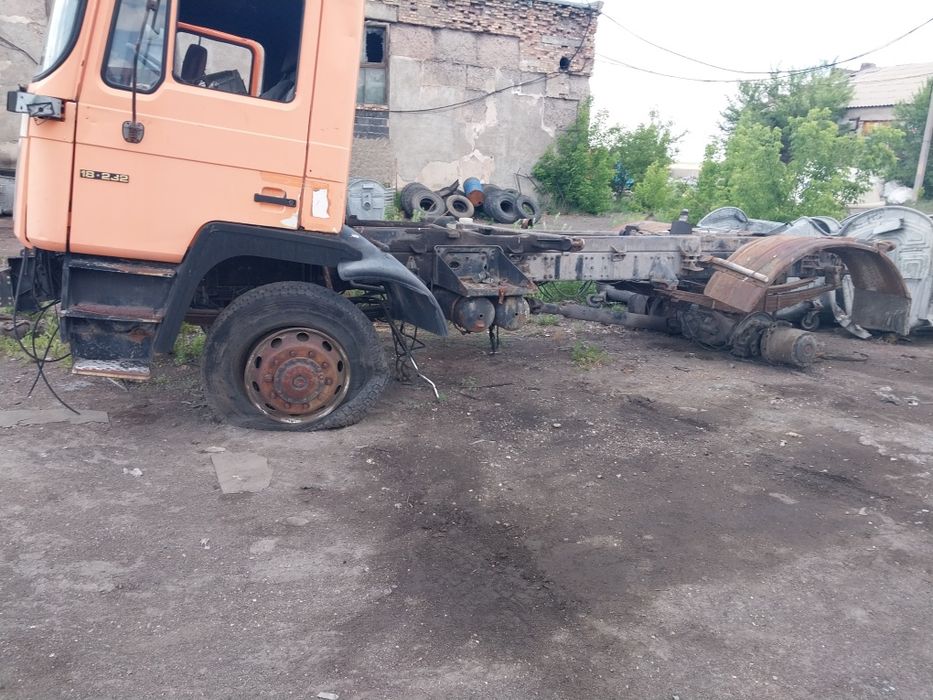 Ман Мерседес Донгфенг Мультикар