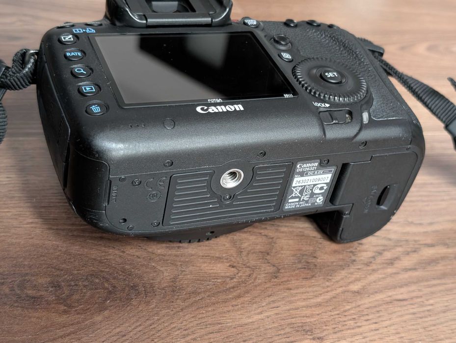 Canon 5D mk III 77k cadre cumparat de nou de la F64