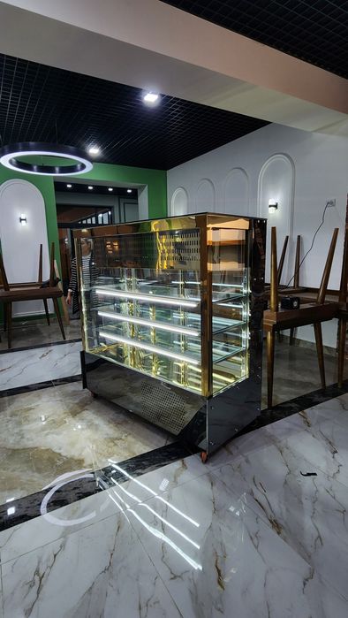 Холодильник витрина