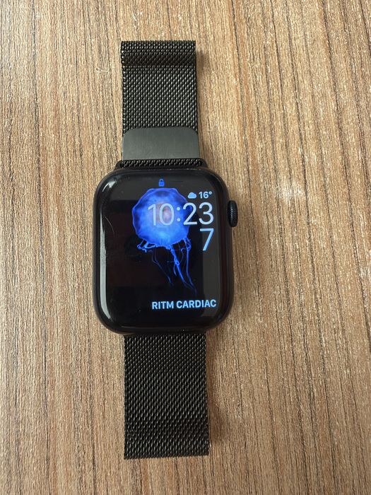 Apple Watch 9, GPS, Carcasa Midnight Aluminium 45mm, Midnight Sport Band