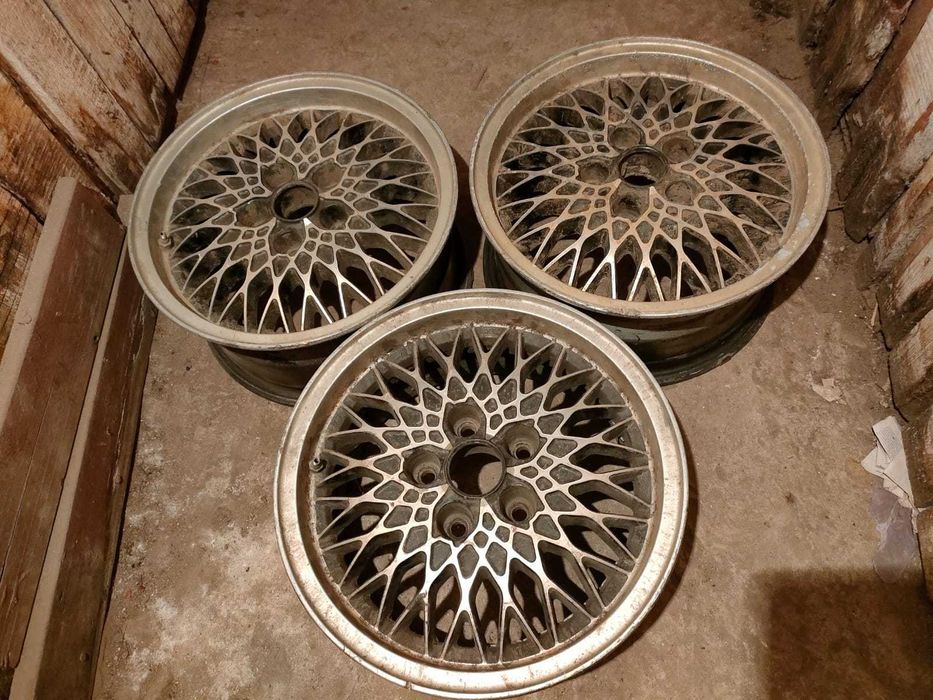 Автомобильные диски титан