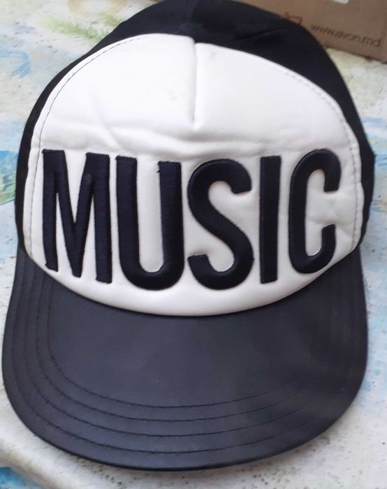 +costum barbatesc adus din afara deosebita de firma