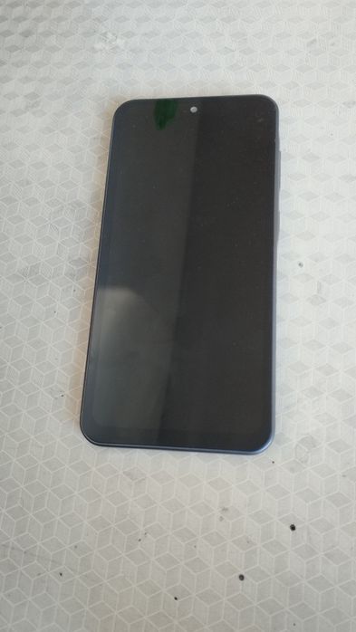 Samsung Galaxy A36 holati yaxshi karobka fakumenti bor bitta aybi ekra