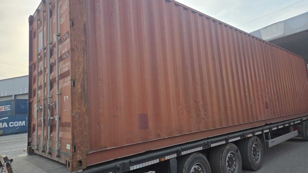 Containere maritime 40 HC noi si second hand transport rapid