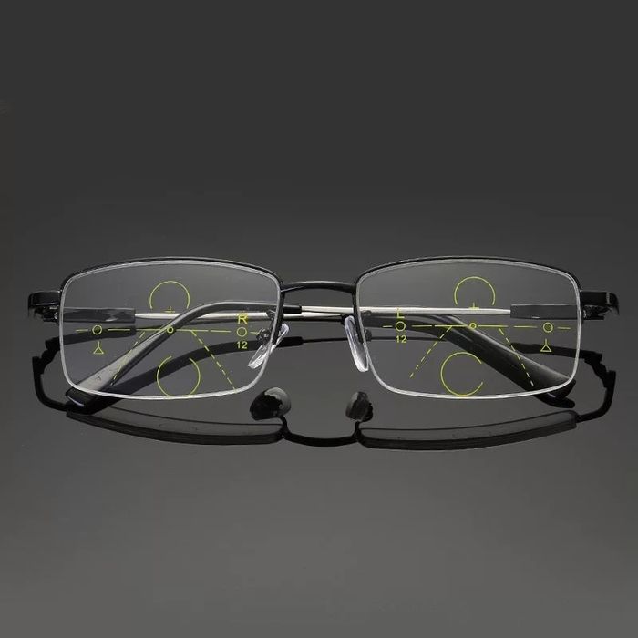 Ochelari(progresivi) de vedere  cu rama metalica(sau plastic GRILAMID)