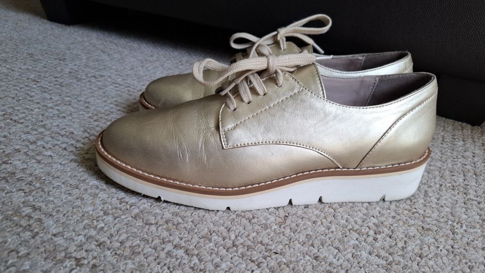 Pantofi piele naturală  cu șiret