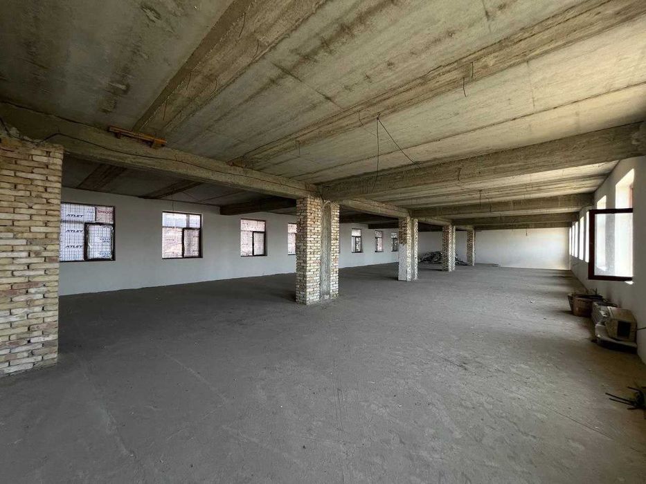 2 qavatli bino podvali bilan birga ijaraga beriladi. #a546