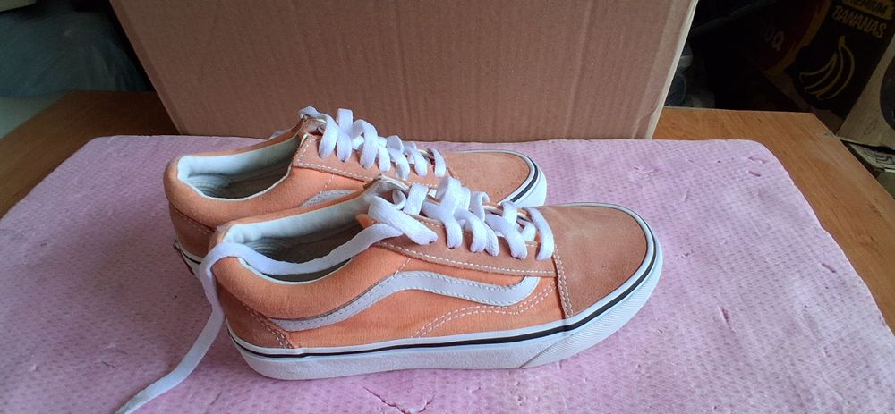Teniși vans mărimea 35