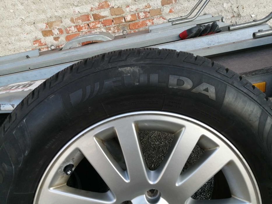 Зимни гуми 235/65 R17 Fulda Kristall Control SUV