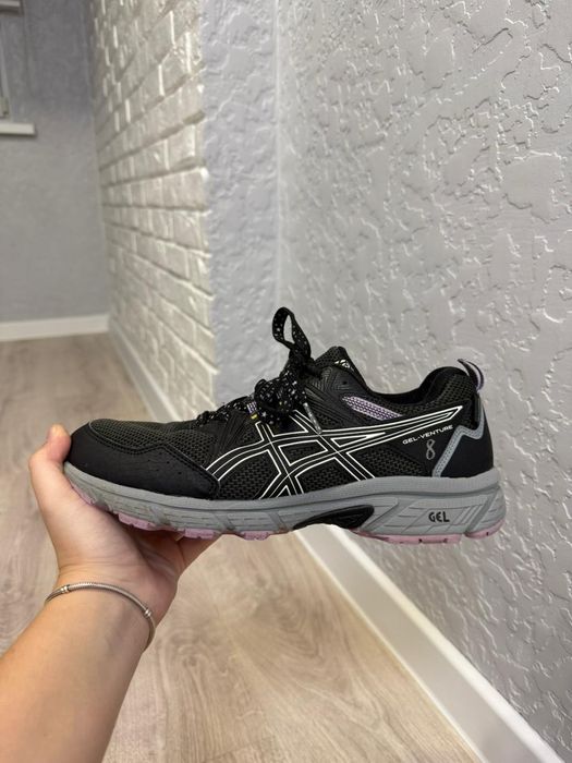Кроссовки Asics, размер 40.5
