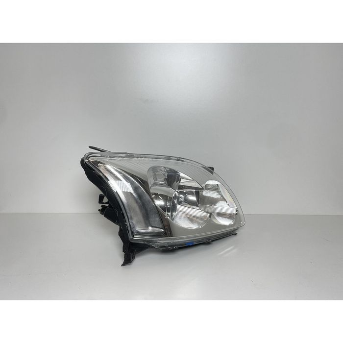Десен фар за toyota avensis t25 - 81130-05192