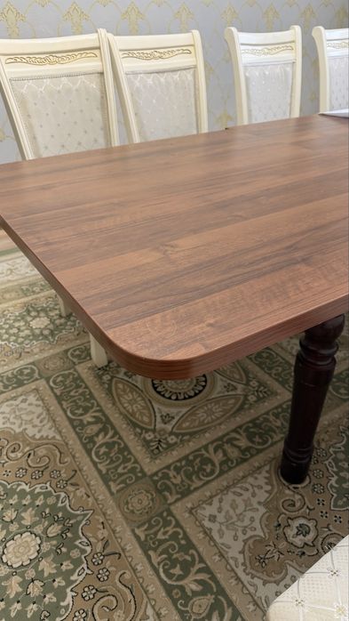 Продам стол б/у большой