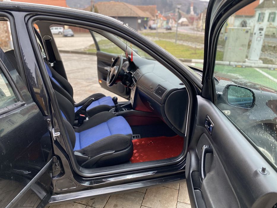 Vw Golf 4 1.4 16v 2004 Euro 4 Unic Proprietar în acte 1450€ usor neg
