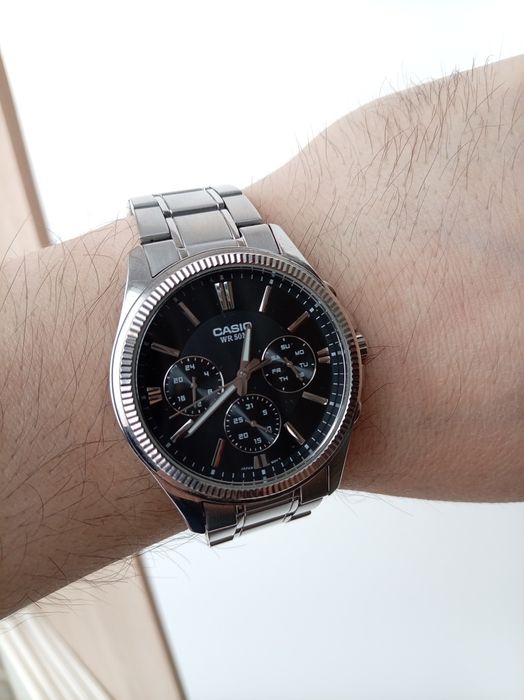 Casio сағаты сатылады