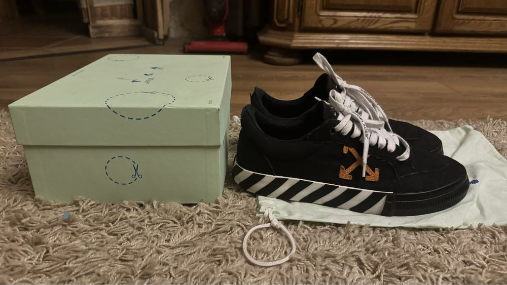 Off-White Vulcanized 44 номер