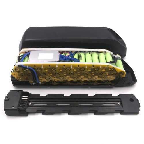 Acumulatori / Baterii 36 - 42 V pentru Trotinete, Scutere, Hoverboard