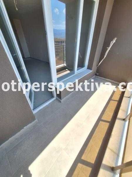 Продава се Тристаен апартамент в Пловдив, Христо Смирненски - 85 кв.м за 1289 €/кв.м - Снимка #2