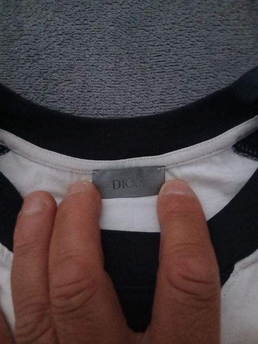 Vand tricou Dior