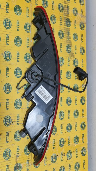 Lampa tripla stop ceata bara spate Porsche Macan 95B 95B945726T NOU