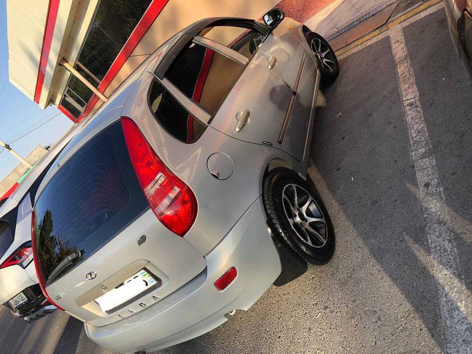 lada kalina hatchbak