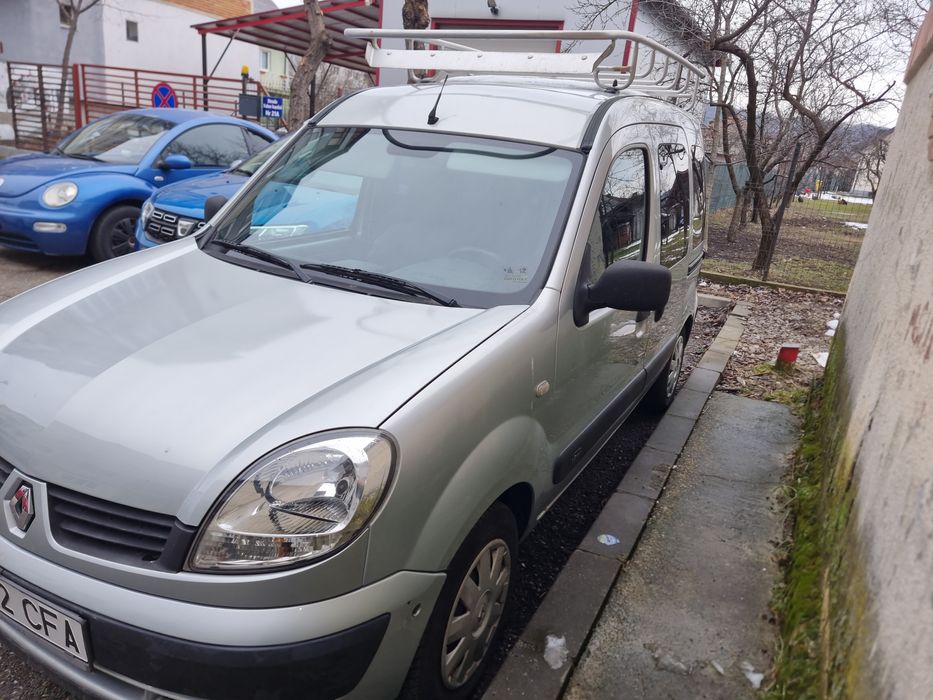 Vând Renault kangoo 1.2 2006