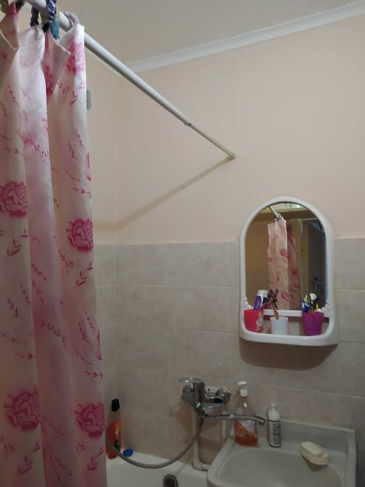 Продам 2-комнатную квартиру.