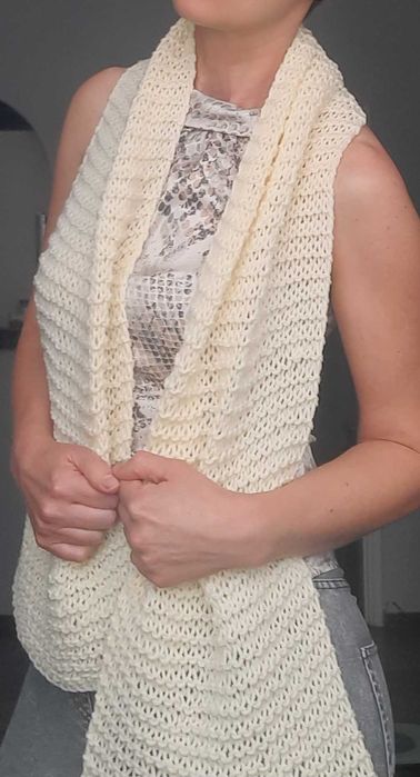 Черен петък Шалове-ръчно изплетени