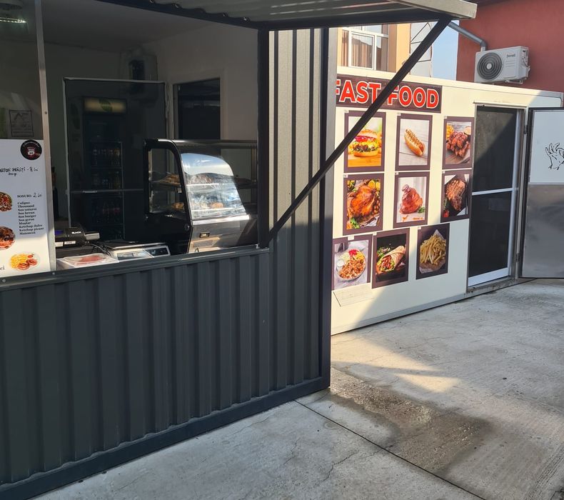 De vânzare aparatură horeca