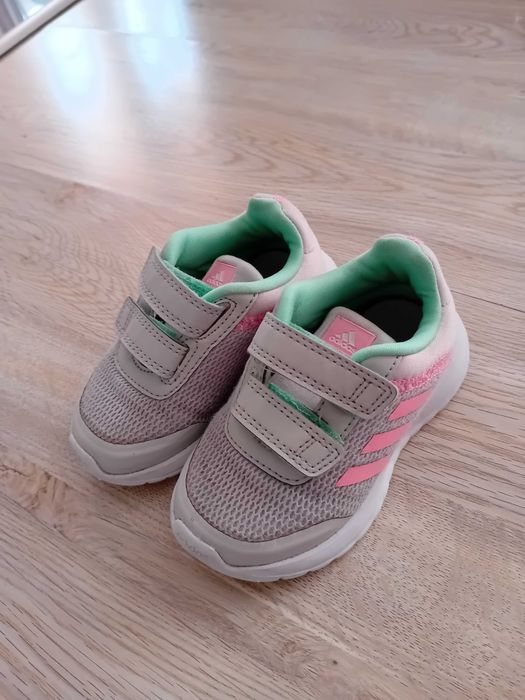 Запазени Обувки Adidas