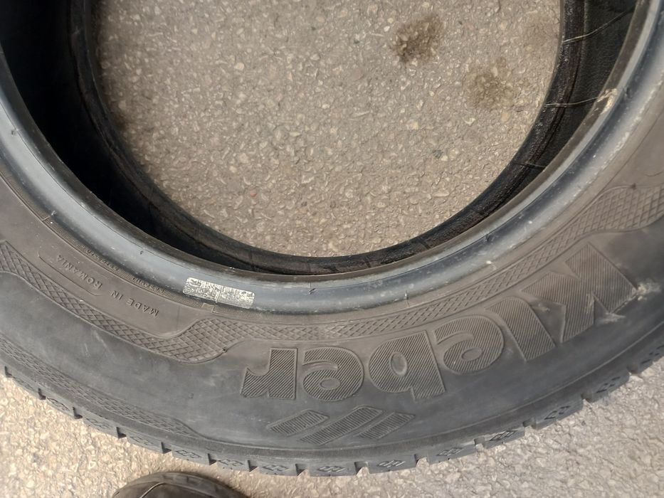 2 броя гуми клебер