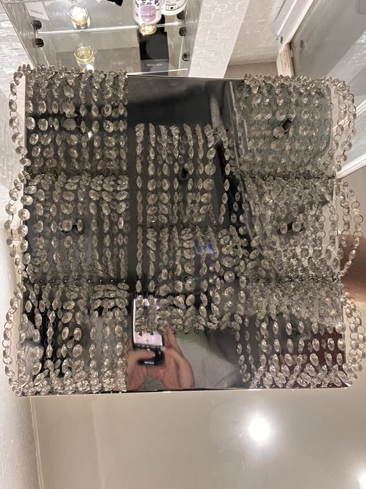 Отдам в дар люстру