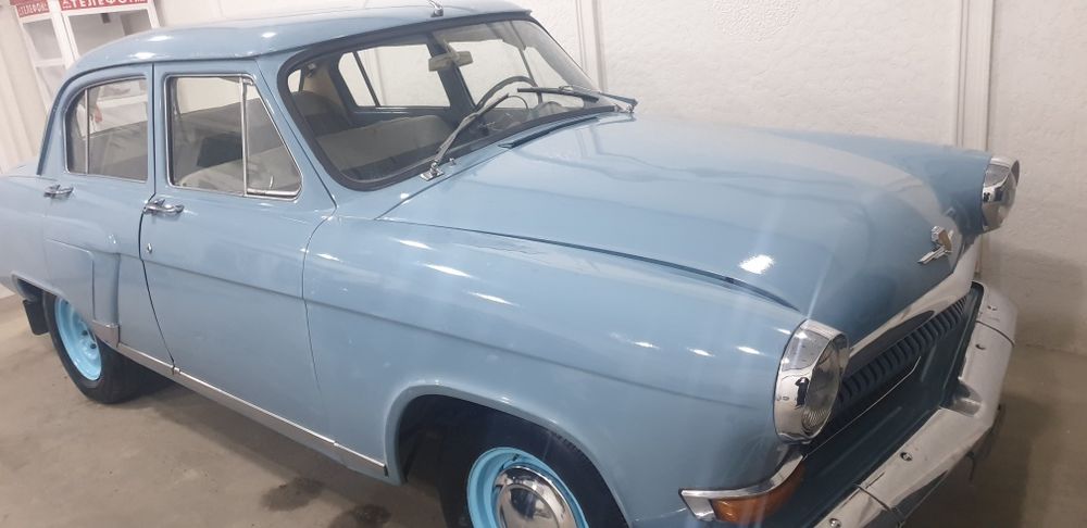 Волга маленькая пробегом.