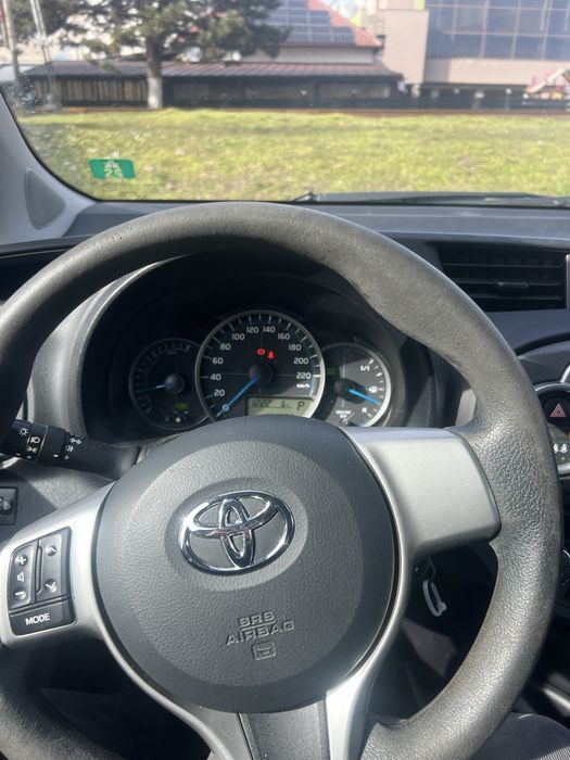Toyota Yaris 1.5 Hybrid 2014 -Inmatriculata Ro