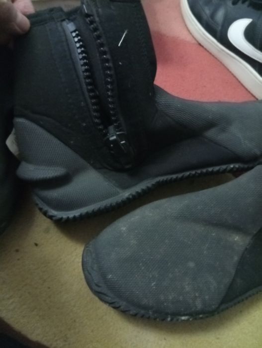 Обувь для рыбаков и дайвинга