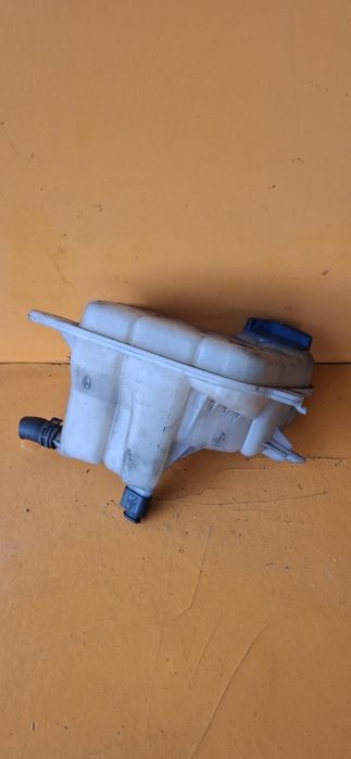 Разширителен съд за антифриз — Audi A6 C6 (4F) | OEM 4F0121403