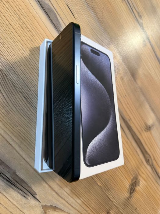 iPhone 15 pro max 256GB